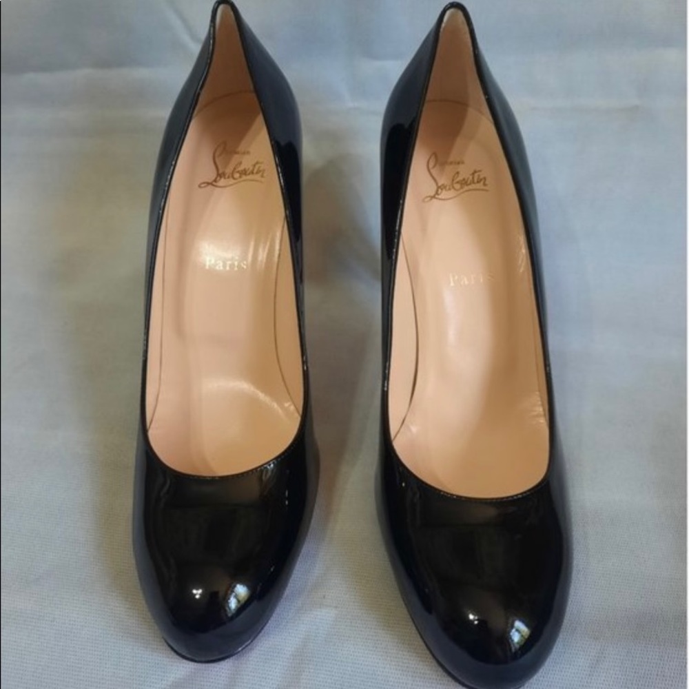 Brand new never warn Christian Loubotin shoes